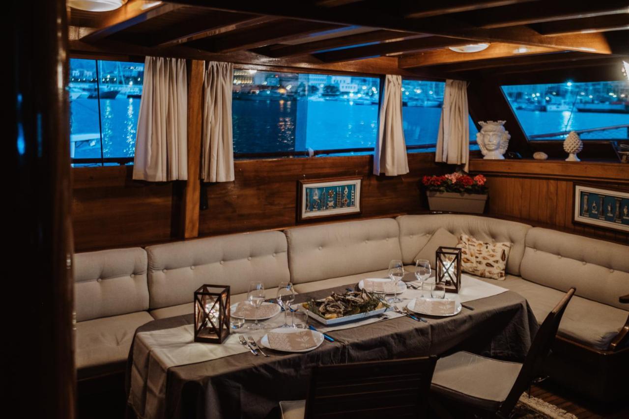 Sicily Sea Charter Hande Capo Galera Hotel Palermo Exterior photo